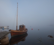 Båt i dimman