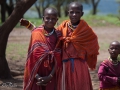 Masajbarn i en masajby Tanzania